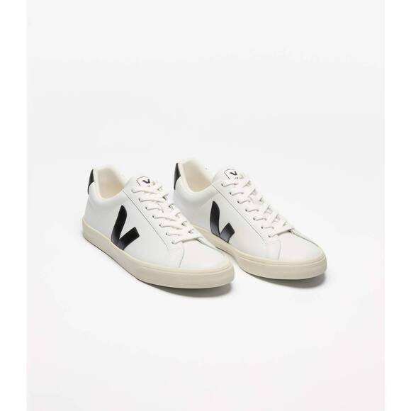 NEW VEJA men's esplar logo leather shoes in white/black